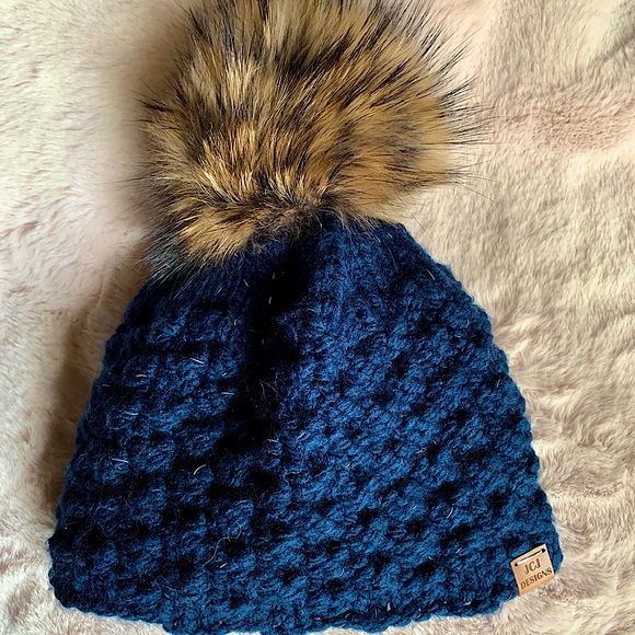 JCJ DESIGNS Accessories - Signature Limited Edition JCJ DESIGNS Hat. L  NWT